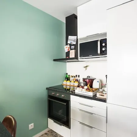 Apartment Superb 5 Min From Paris Puteaux