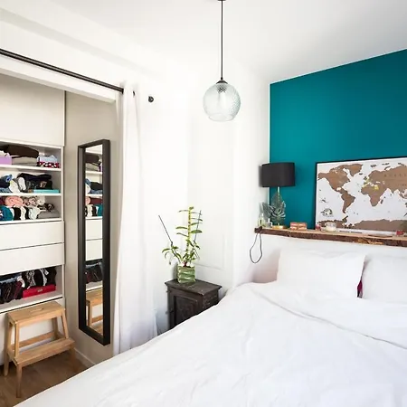 Superb 5 Min From Paris Apartment